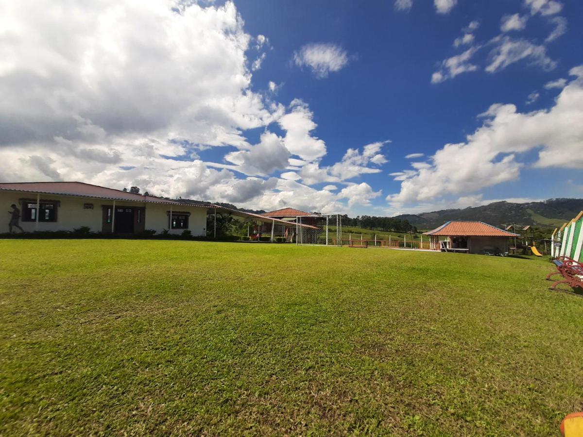 Finca Hotel La Fragata Santa Rosa de Cabal Exterior foto